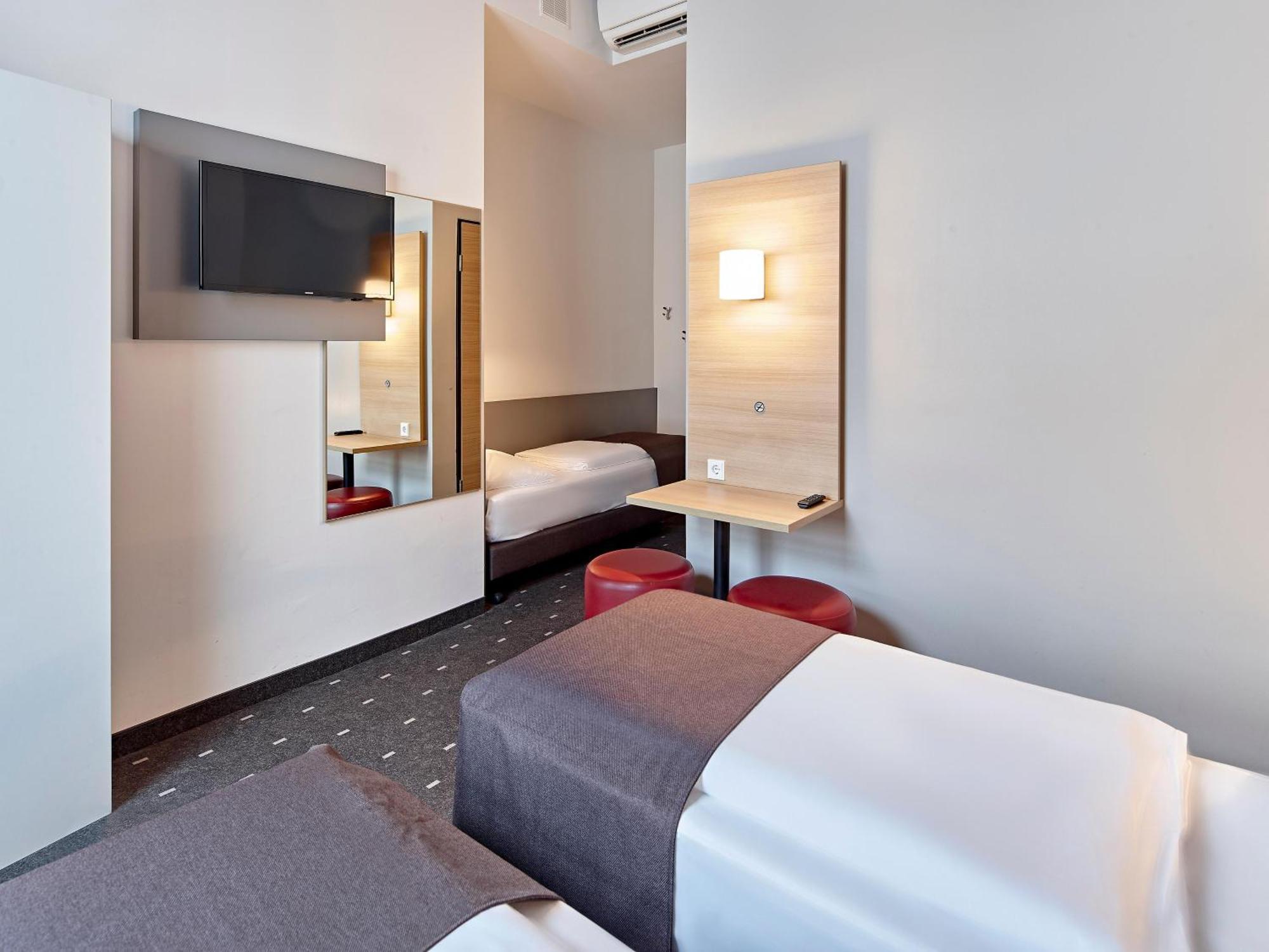 Koeln-troisdorf Hotel 3*