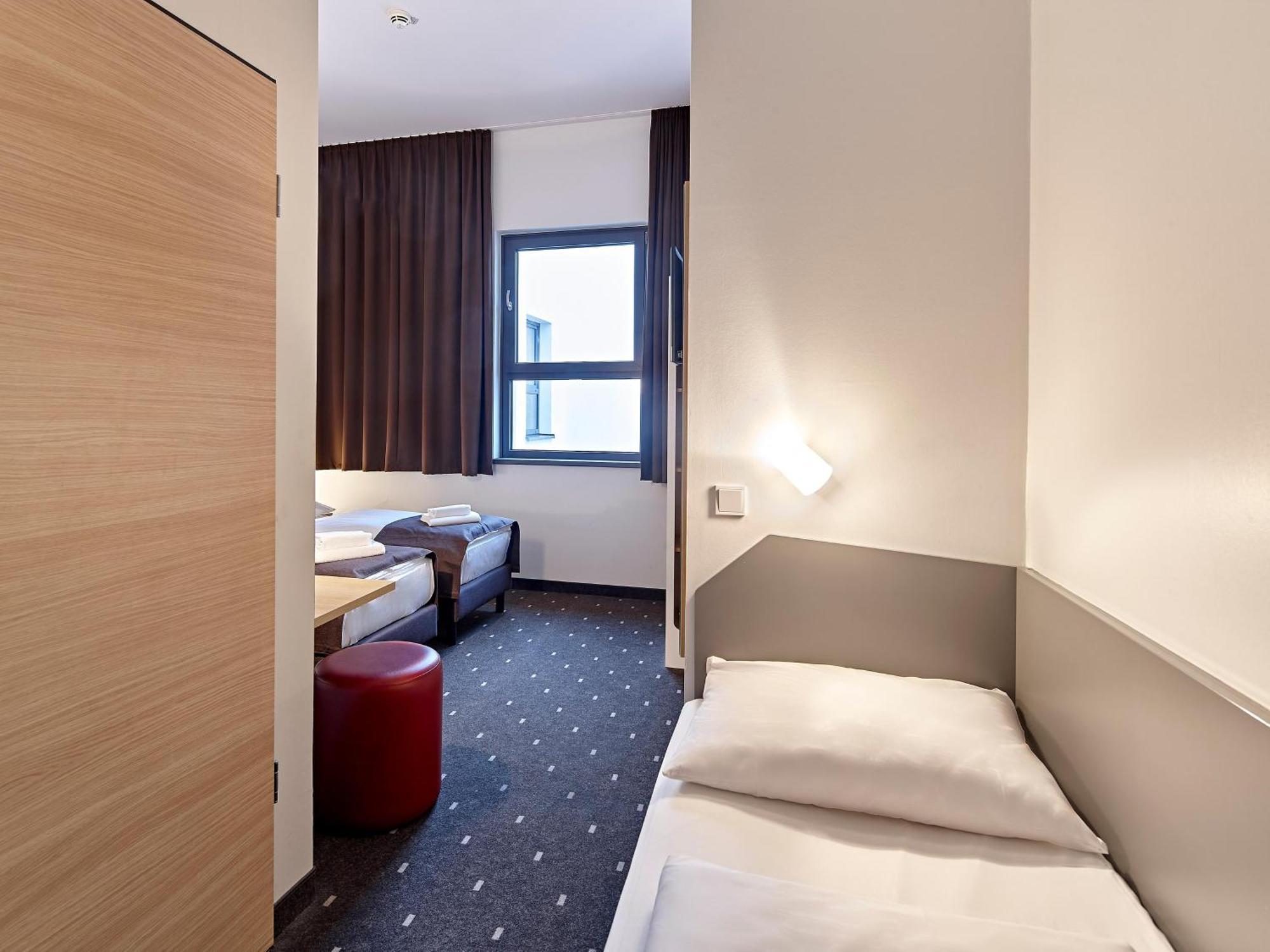 Koeln-troisdorf 3*